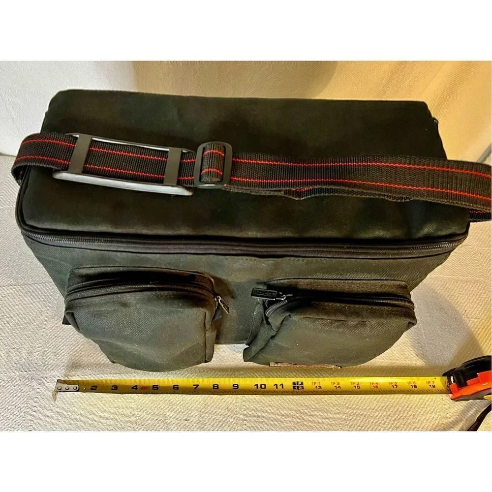 LeMans Diamond Vintage LARGE SLR / DSLR / VIDEO Black Nice Bag Fully Padded